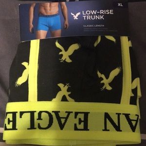 New XL mens American Eagle low rise trunk
